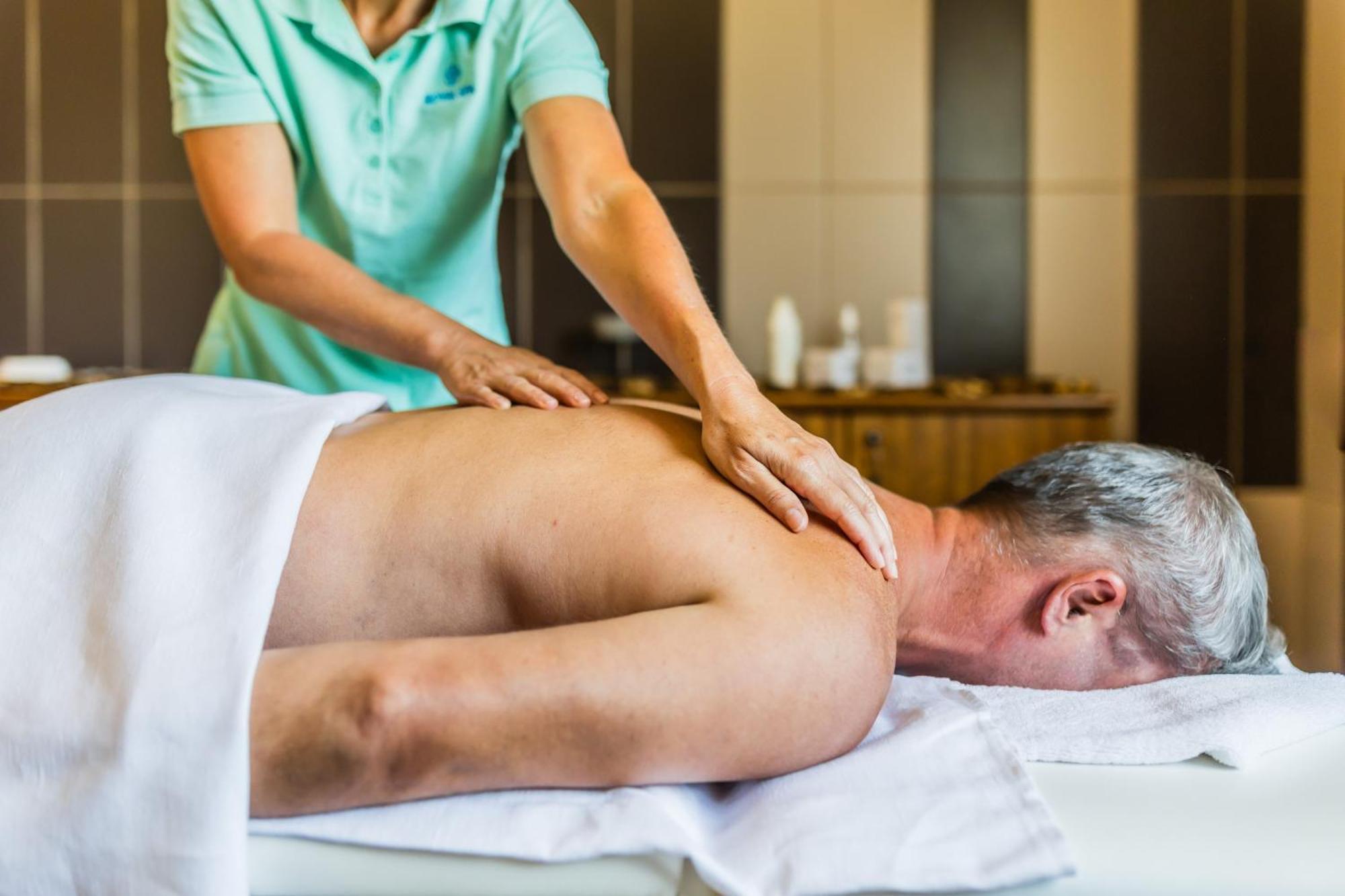 Lazensky A Wellness Hotel Nivamare Luhačovice Esterno foto