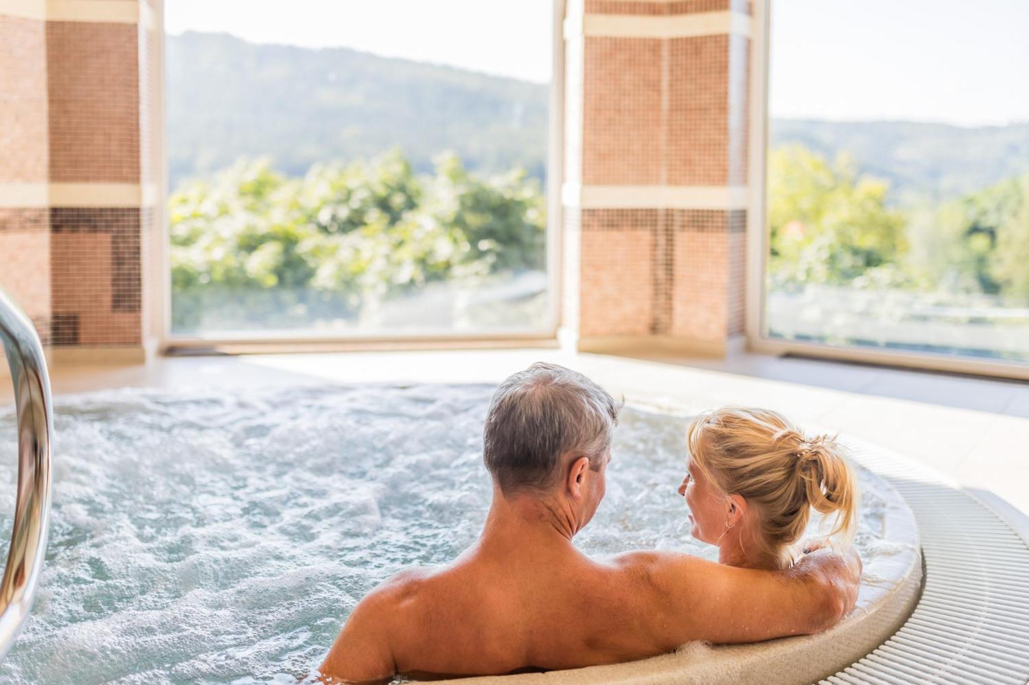 Lazensky A Wellness Hotel Nivamare Luhačovice Esterno foto